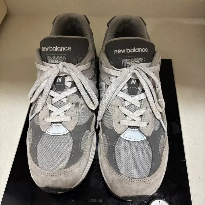 [SOLD OUT] 뉴발란스 992 그레이 275