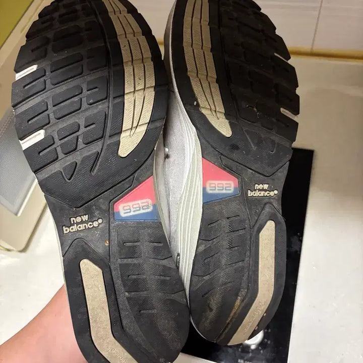 [SOLD OUT] 뉴발란스 992 그레이 275