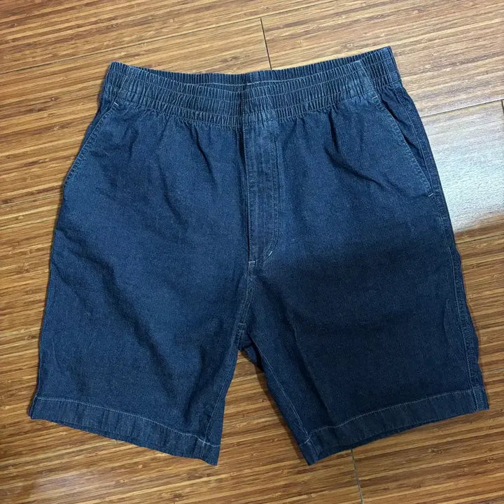 [SOLD OUT] 유니클로 스트레이트 이지 데님팬츠 L