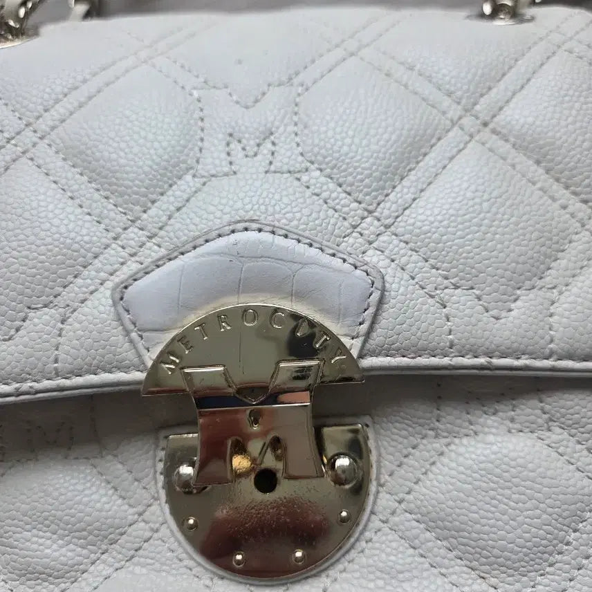 [BUNJANG] Metropolis Chain Shoulder Bag White / 메트로시티 체인 숄더백 화이트
