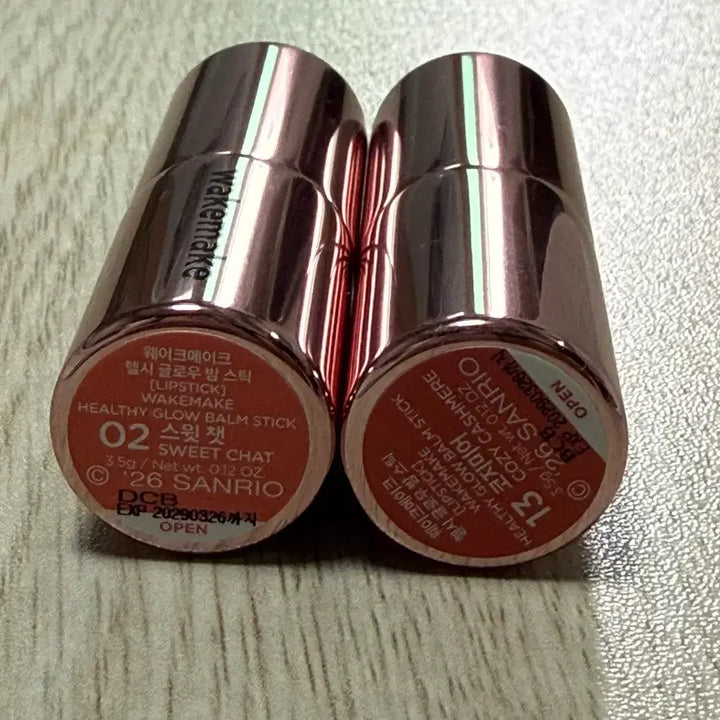 [BUNJANG] WAKEMAKE Healthy Glow Balm Stick (02 Sweet Chat, 13 Cozy Mellow) - Hello Kitty Black Edition / 웨이크메이크 헬시 글로우 밤 스틱 02호 스윗챗, 13호 코지미어