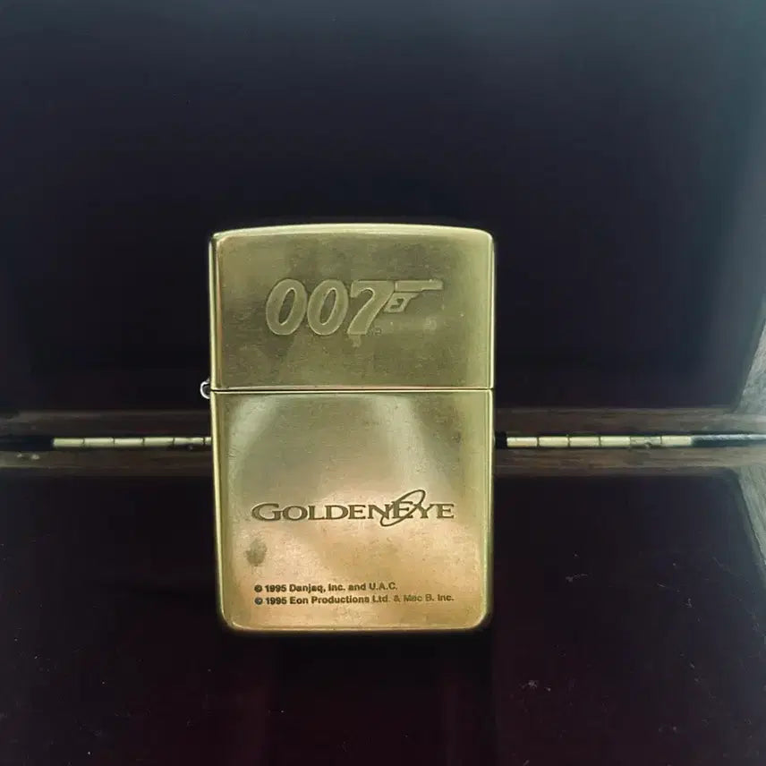 [BUNJANG] James Bond GoldenEye 007 Zippo Lighter (1995, Limited Edition) / 007 라이터