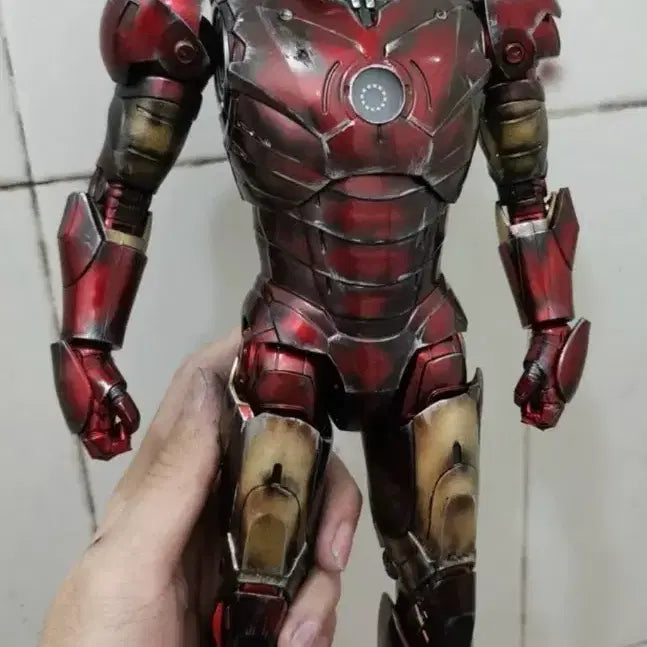 [BUNJANG] ZD Toys 1/4 Scale Mark 3 Battle Damage Custom Figure / zdtoys 14/1사이즈(핫토이보다큼) 마크3 데미지커스텀(네고)