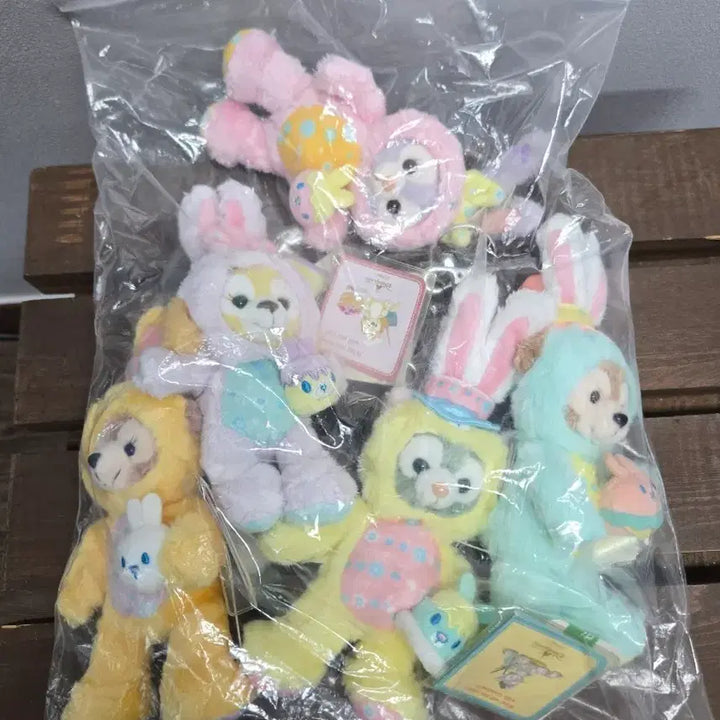 [BUNJANG] Hong Kong Disneyland Duffy and Friends Easter Doll Keychain Set (5 Types) / 홍콩디즈니랜드 더피프랜즈 이스터 인형키링 5종 세트