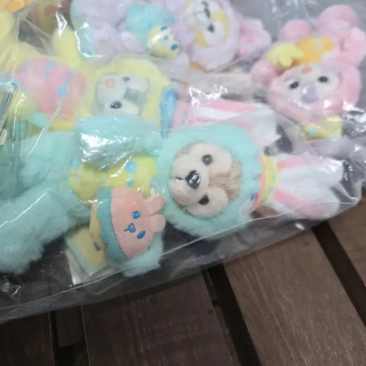 [BUNJANG] Hong Kong Disneyland Duffy and Friends Easter Doll Keychain Set (5 Types) / 홍콩디즈니랜드 더피프랜즈 이스터 인형키링 5종 세트