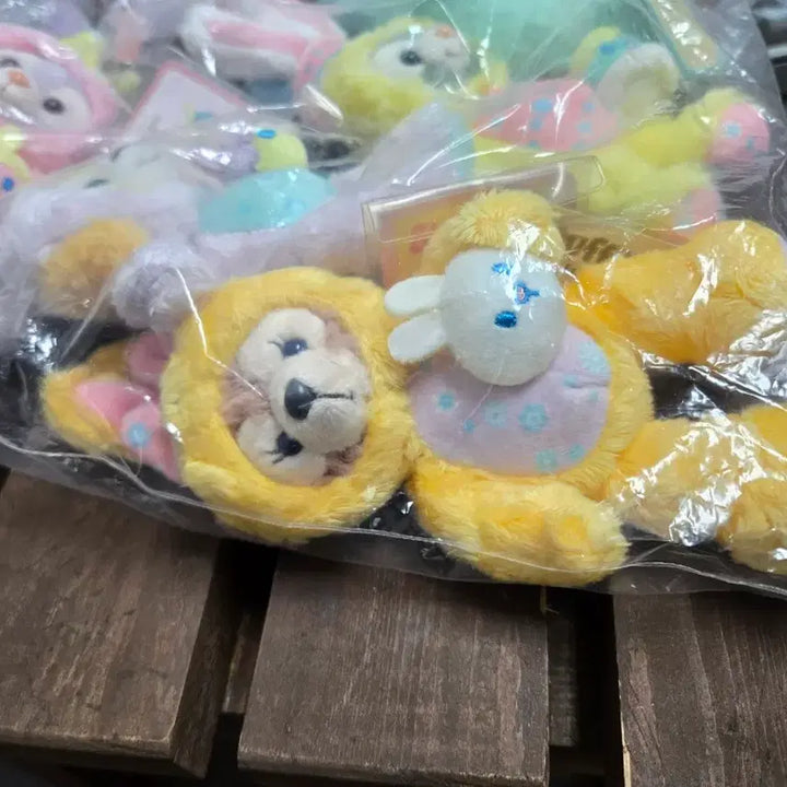 [BUNJANG] Hong Kong Disneyland Duffy and Friends Easter Doll Keychain Set (5 Types) / 홍콩디즈니랜드 더피프랜즈 이스터 인형키링 5종 세트