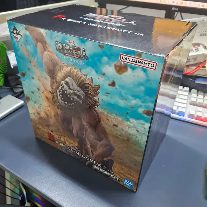 [BUNJANG] Attack on Titan Jaw Titan Master Grade Figure (Sealed) / 택포27)진격의거인 제일복권 B상 턱거인 미개봉 마스터라이즈