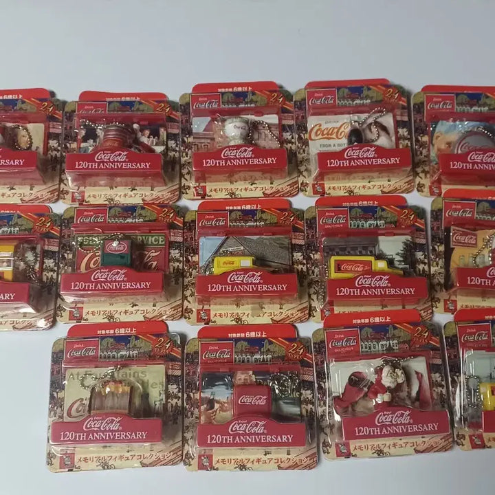 [BUNJANG] Coca-Cola 120th Anniversary Figure Collection (14 Pieces) / 코카콜라 120주년 기념 피규어 컬렉션 14개