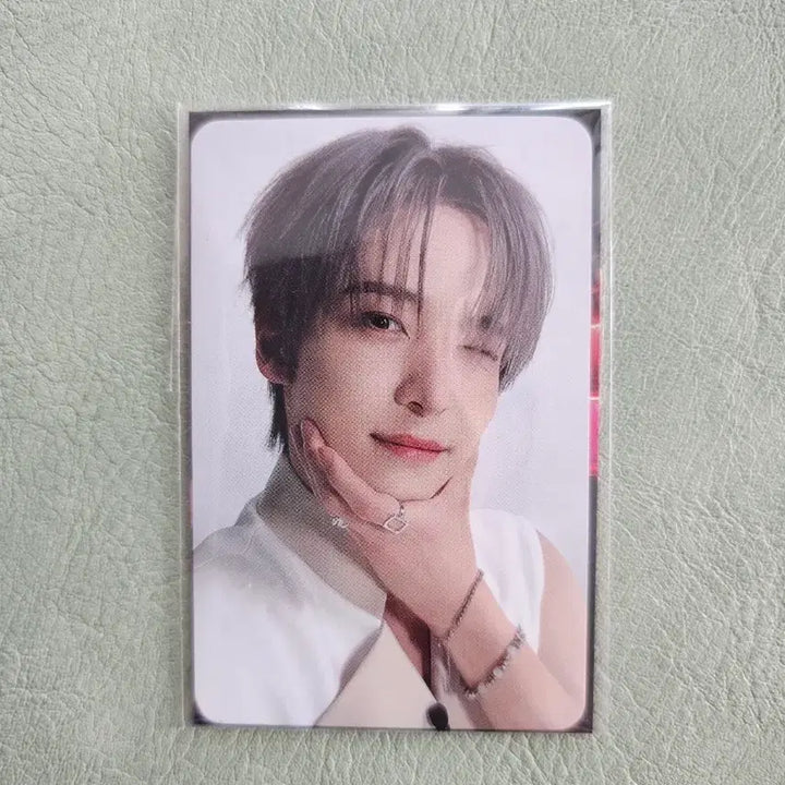 [BUNJANG] ATEEZ VR Concert 2nd Week POB Yunho Photocard / 에이티즈 ATEEZ VR 콘서트 2주차 특전 윤호 포토카드 양도합니다