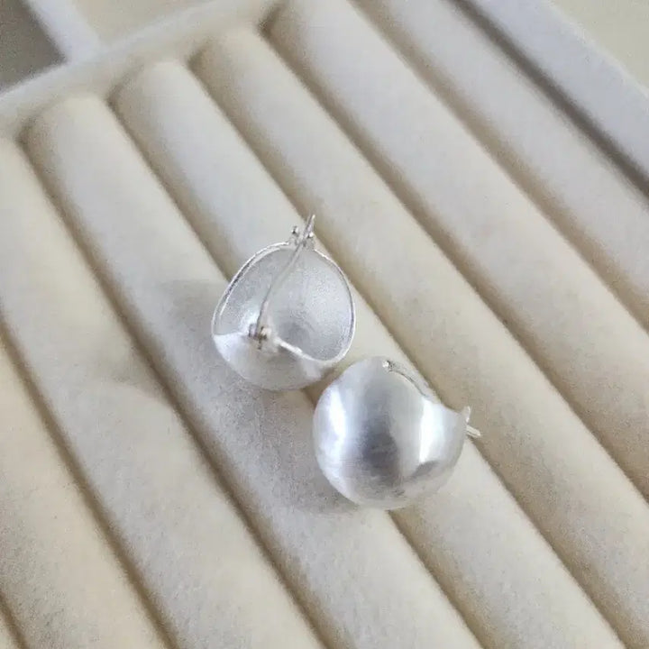 [BUNJANG] S925 Silver Ball Earrings (New) / s925 은볼귀걸이(새상품)