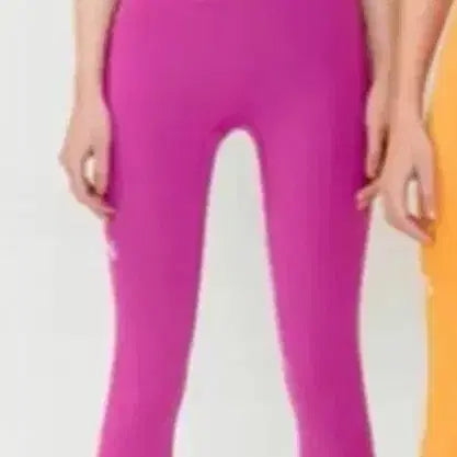 [BUNJANG] Xexymix Purple Crop Top and Leggings Set Size S / 젝시믹스 자주색 셋업 s