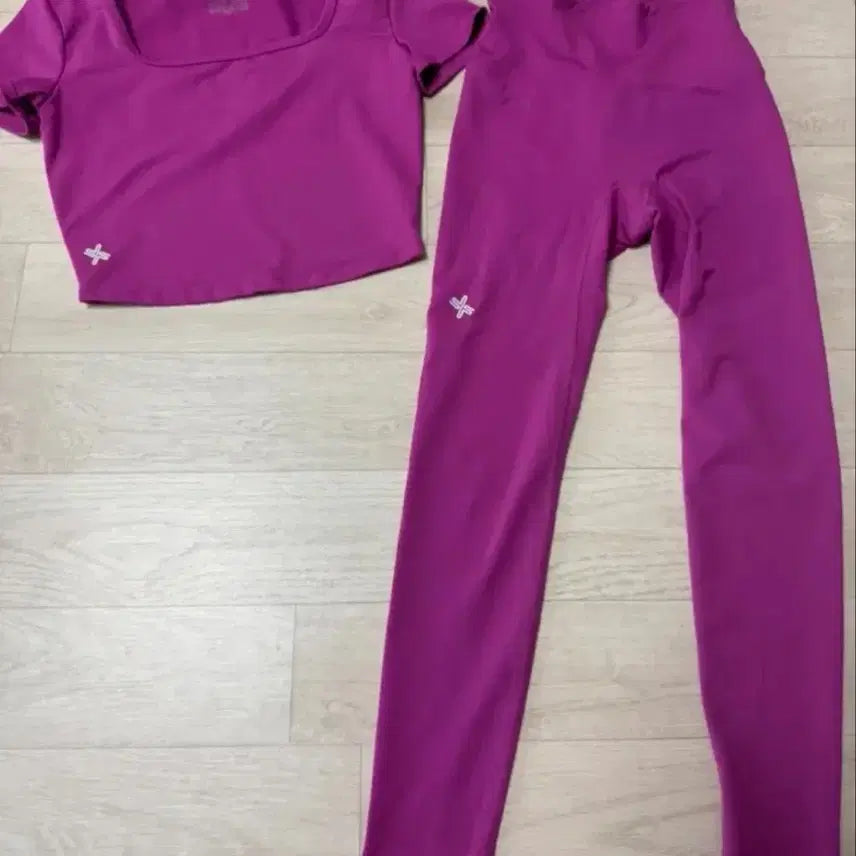 [BUNJANG] Xexymix Purple Crop Top and Leggings Set Size S / 젝시믹스 자주색 셋업 s