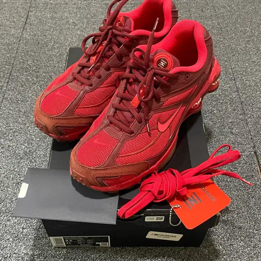 [BUNJANG] Nike Shox Supreme Collaboration Red / 급처 나이키샥스 슈프림 콜라보 레드