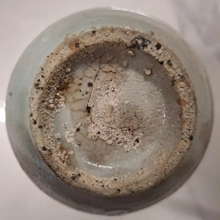 [BUNJANG] Joseon Dynasty White Porcelain Vase with Gold Inlay / 조선 백자병