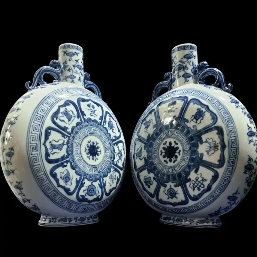 [BUNJANG] Qing Dynasty Qianlong Period Celadon Porcelain Twin Vase Set - &