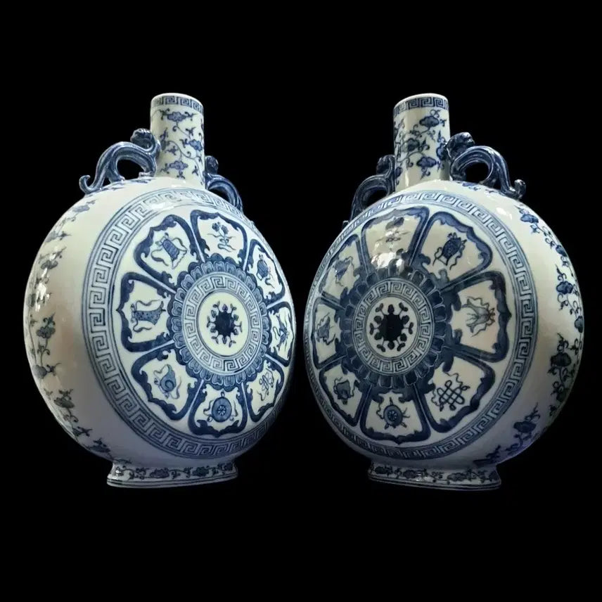 [BUNJANG] Qing Dynasty Qianlong Period Celadon Porcelain Twin Vase Set - &
