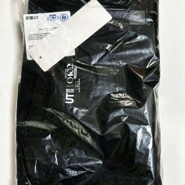 [BUNJANG] Uniqlo Hunter x Hunter 100th Anniversary Collaboration T-Shirt Killua / xl) 헌헌 유니클로 점프 100주년 콜라보 티셔츠 헌터헌터 키르아