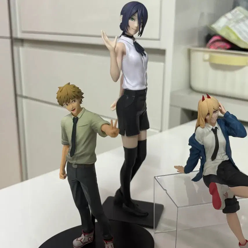 [BUNJANG] Chainsaw Man - Rega Glitter Figure / 체인소맨 레제 글리터 피규어