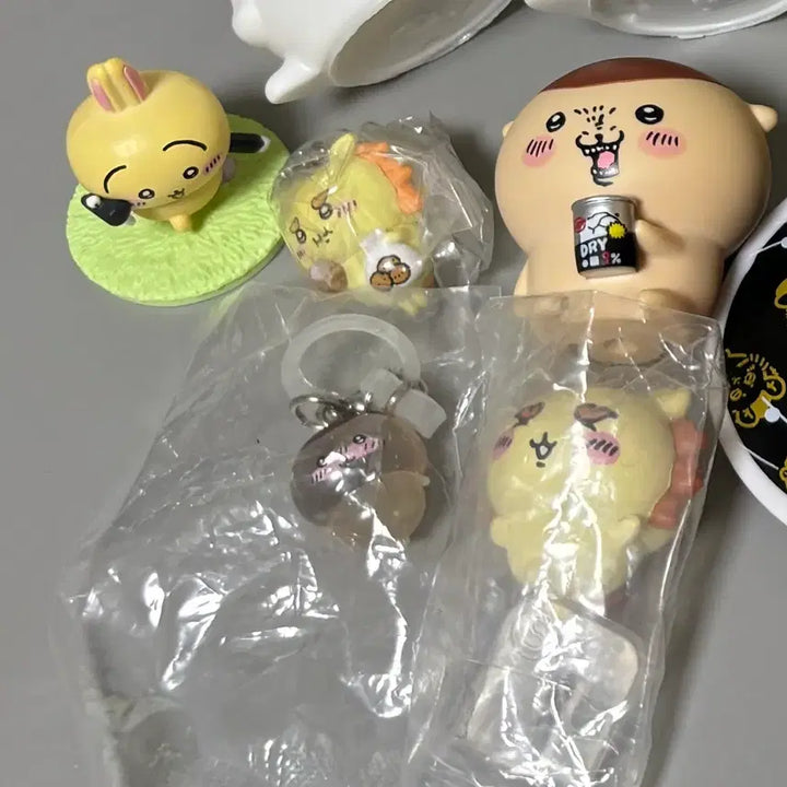 [BUNJANG] Chiikawa Usagi Kurimanjyu Shisa Mejilushi Figure Set / 먼작귀 치이카와 우사기 쿠리만쥬 시사 메지루시 나란히 피규어