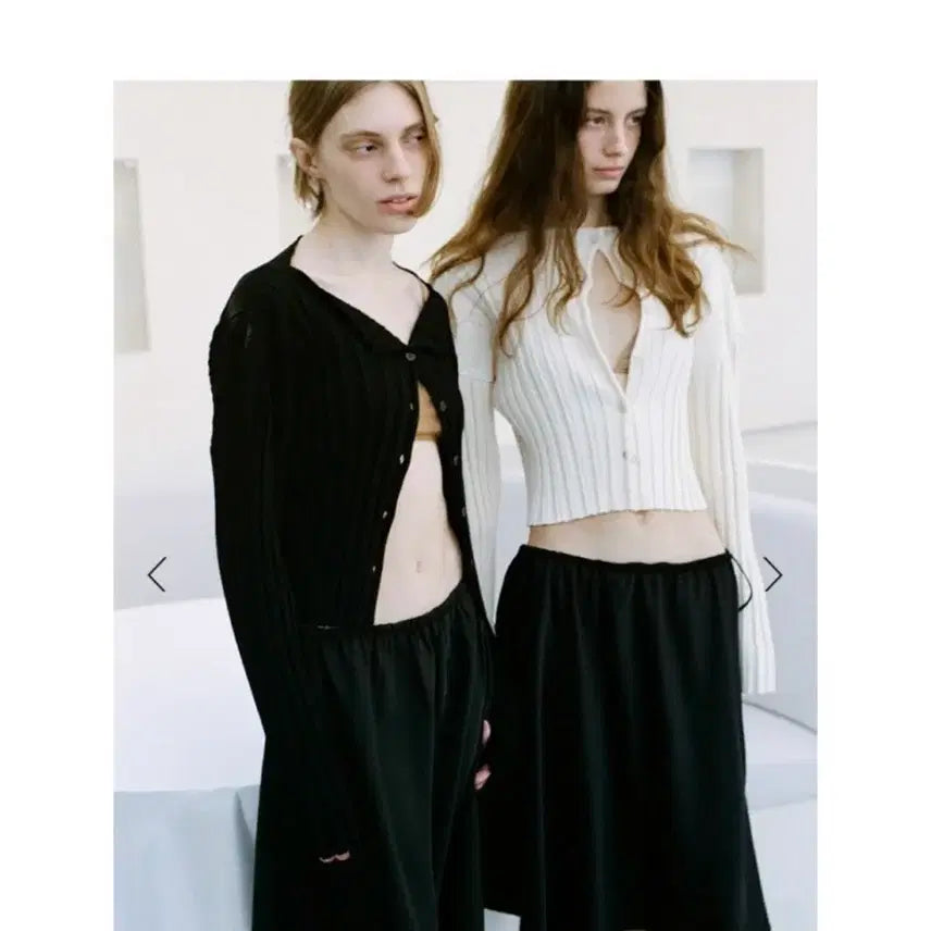 [SOLD OUT] Le17septembre cecilie silky skirt 블랙