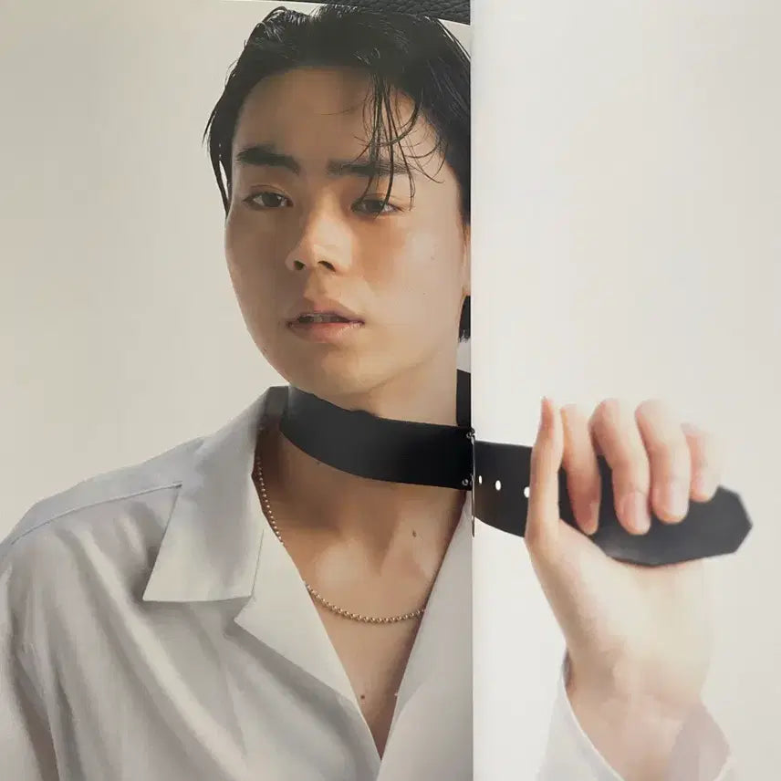 [BUNJANG] Masaki Suda Photo Book with DVD / 스다마사키 화보집