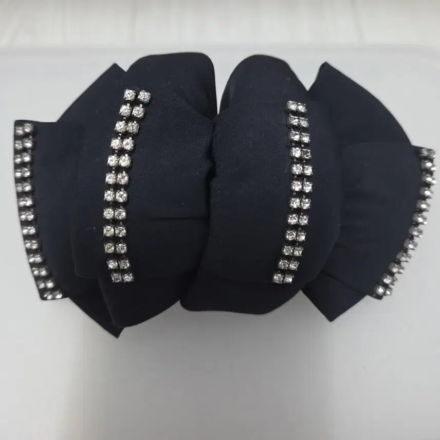 [BUNJANG] Jean Paul Clarysse Prada Fabric Black Ribbon Stone Hairpin / 장폴클라리쎄 프라다원단 블랙 리본 스톤 헤어핀