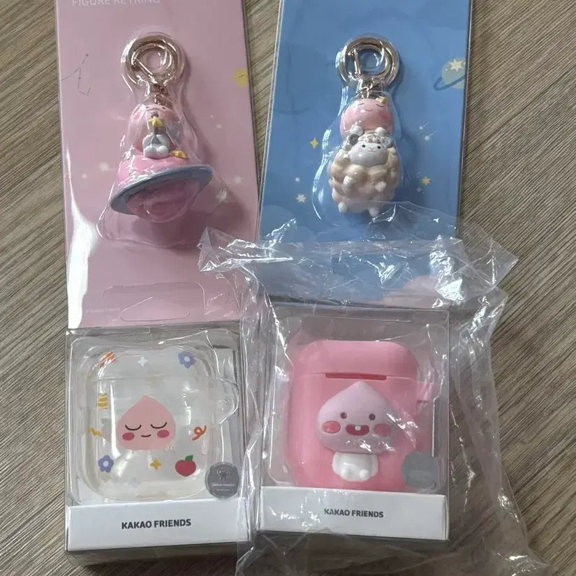 [BUNJANG] Kakao Friends Apeach AirPods 2 Case &amp; Keychain Set / 카카오프렌즈 어피치 에어팟2 케이스 키링 세트
