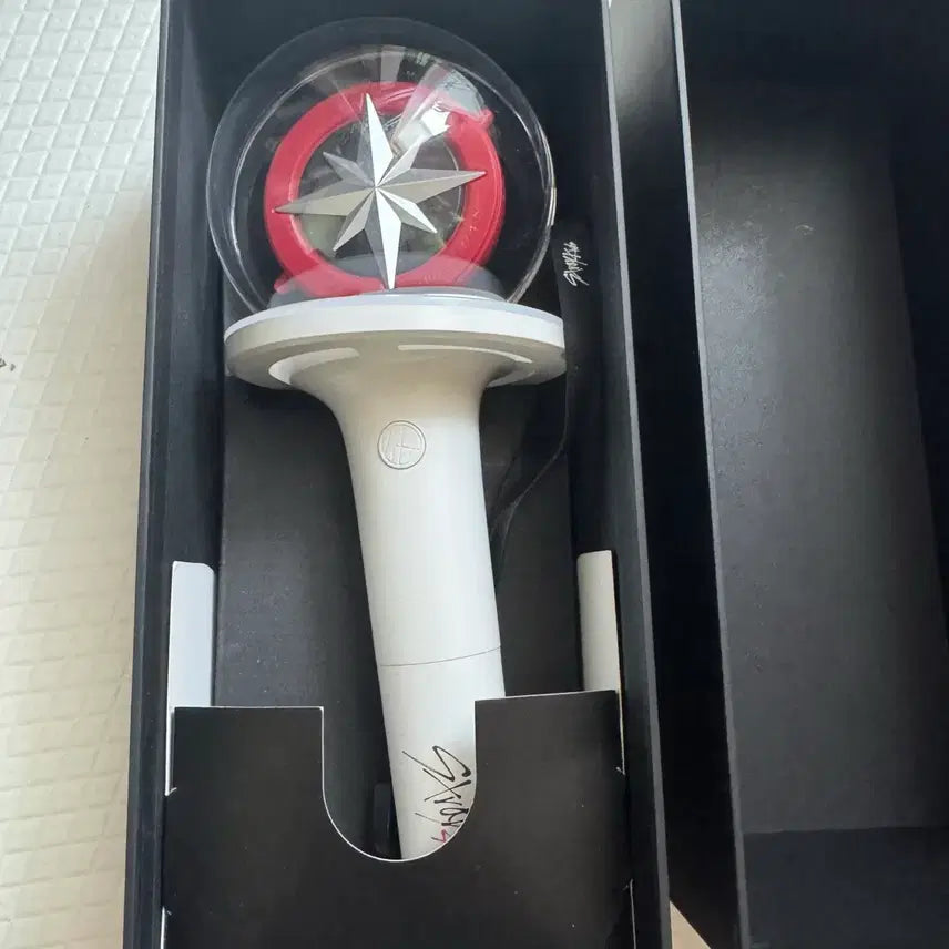 [SOLD OUT] 스트레이키즈 나침봉 ver.2