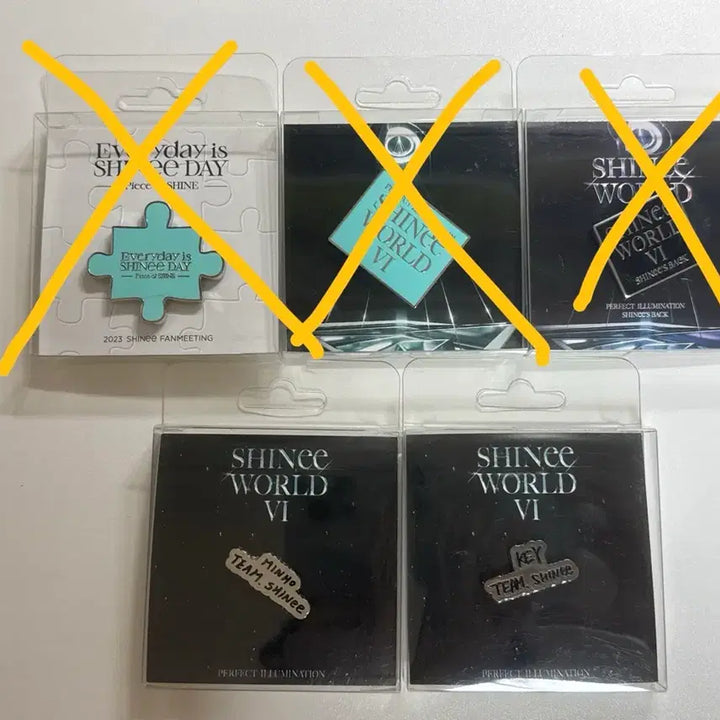 [BUNJANG] SHINee SHINee World VI Minho Key Handwritten Badge (Sealed) / 샤이니 콘서트 샤이니월드6 민호 키 손글씨 뱃지 미개봉 퍼펙트 일루미네션