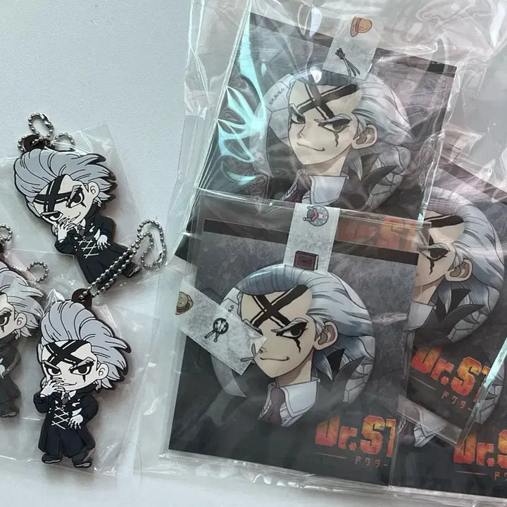 [BUNJANG] Dr. Stone Senku Kuki Can Badge &amp; Keychain Bundle Set / 닥터스톤 제노 캔뱃지, 키링 일괄