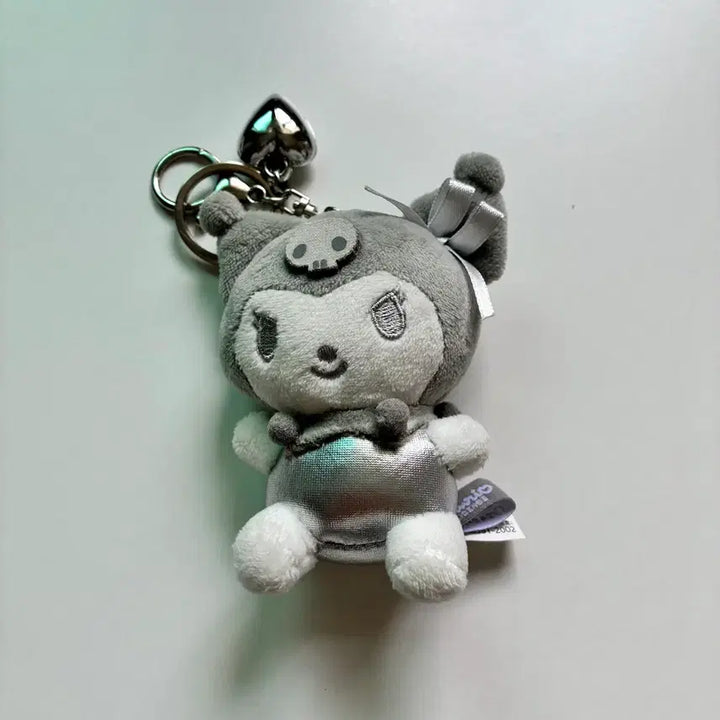 [BUNJANG] Kuromi Silver Charm Keychain / 실버 쿠로미 인형 키링