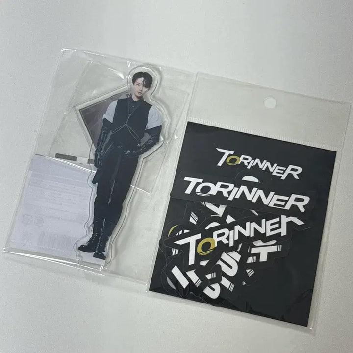 [BUNJANG] Yoji Iwanase Dream Stage Torina Acrylic Stand &amp; Sticker Set / 일본 배우 이와세요지 드림스테이지 토리너 아크릴 스탠드 스티커 새상품