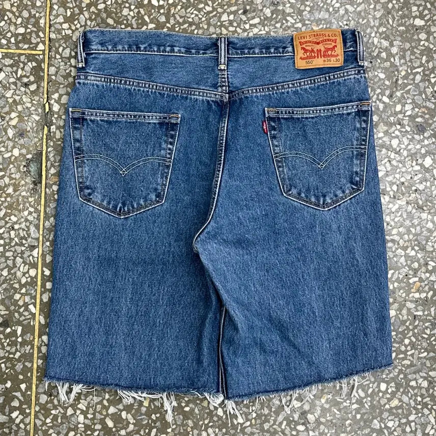 [SOLD OUT] 리바이스 550 컷오프 데님 쇼츠 36