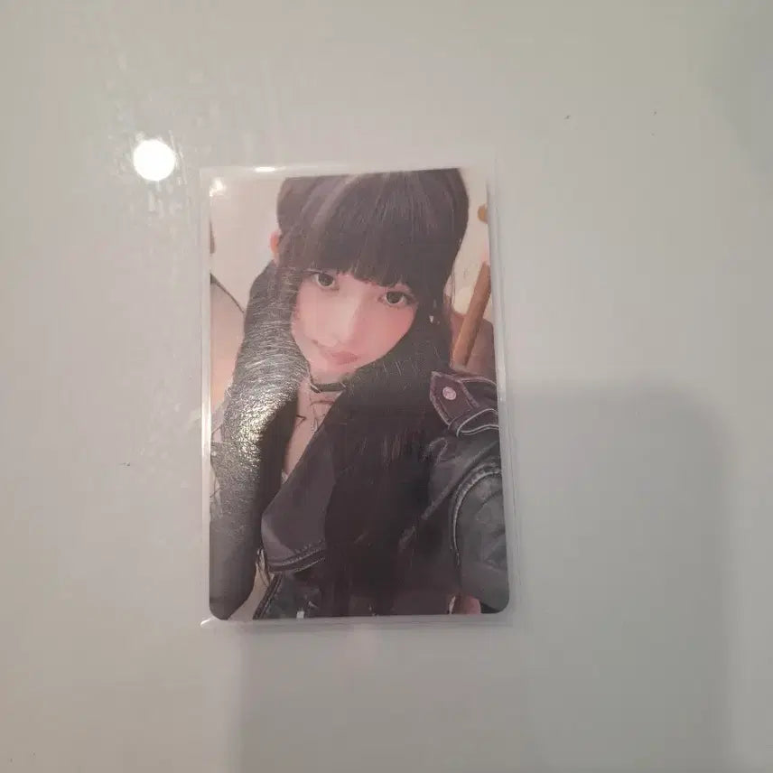 [BUNJANG] IVE B_LITE CD Shop Lucky Draw Rei Photocard / 아이브 비올라잇 CD shop 럭드 레이 팝니다