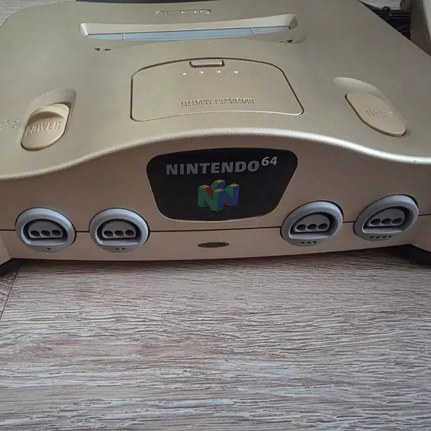 [BUNJANG] Nintendo 64 Gold Limited Edition Console (220v Modified) / 닌텐도64 골드 한정판 220v개조 판매합니다