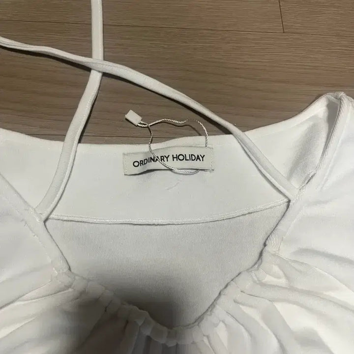 [BUNJANG] Ordinary Holiday Shirring Full Jersey Mini Dress - White / 오디너리홀리데이 셔링 훌 저지 미니 원피스 화이트