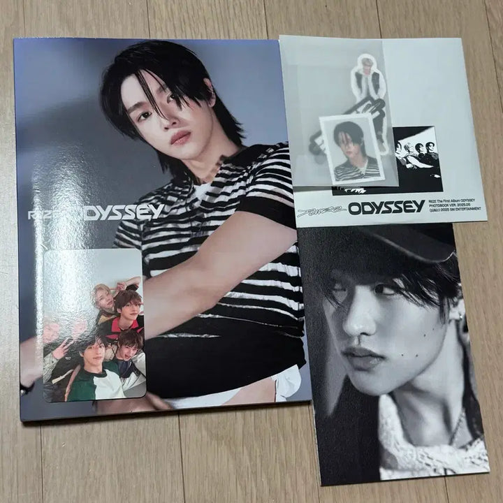 [BUNJANG] RIIZE Sungchan Odyssey Album Group Photocard / 라이즈 성찬 오디세이 앨범 단체 포카