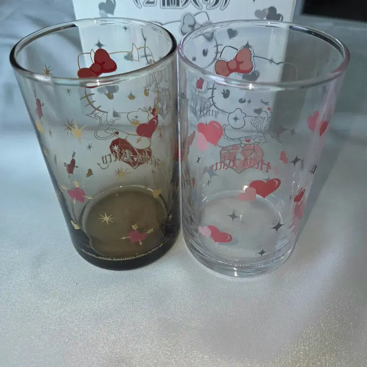 [BUNJANG] Sanrio Hello Kitty Angel &amp; Devil Cup Set / 고전키티 엔젤키티 천사키티 악마키티 컵 세트 천사악마 키티
