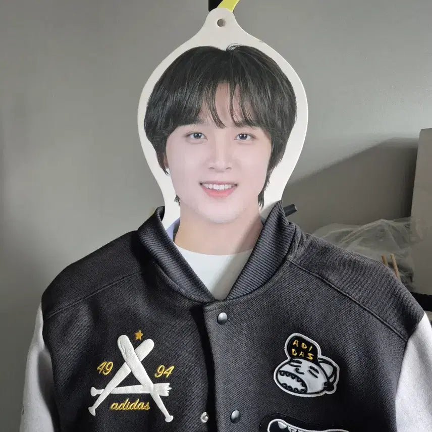 [BUNJANG] NCT Haechan Mori Fantasy Limited Prize Photo Hanger / 모리 판타지 한정 경품 포토 행거 해찬