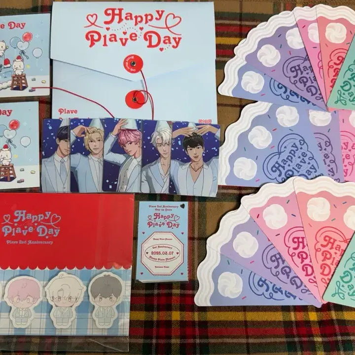 [SOLD OUT] 플레이브 해피플레이브데이 2주년 팝업 굿즈 일괄