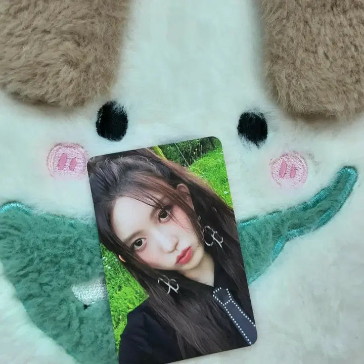 [BUNJANG] IVE Gaeul MINE Album Photocard / 아이브 가을 MINE 앨범 포카