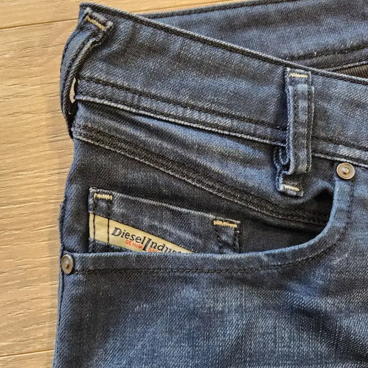 [BUNJANG] Diesel Blue Button Fly Jeans W27 L30 / 디젤 청바지 블루 버튼 플라이..디젤 청바지 W27 L30
