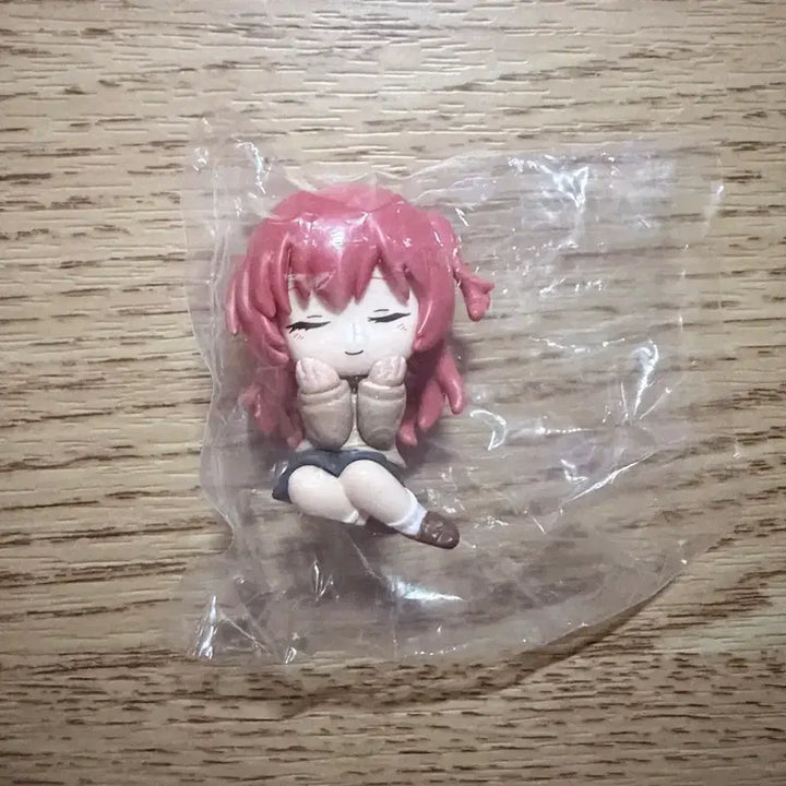 [BUNJANG] Bocchi the Rock! Ikuyo Kita Shoulder Tap Figure / 봇치더락 키타 이쿠요 어깨쿵 피규어