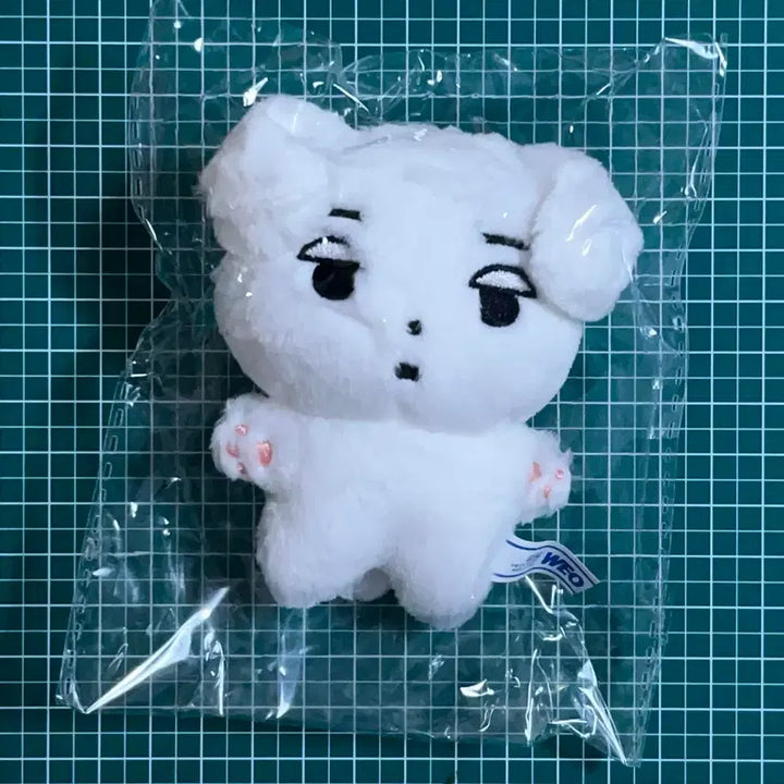 [BUNJANG] Aespa Winter Jikjyi Doll (Ver 1) Sealed / 미개봉) 구 직직이 구직이 에스파 윈터 인형 ㅅㅊㅇ 포카 레모네이드
