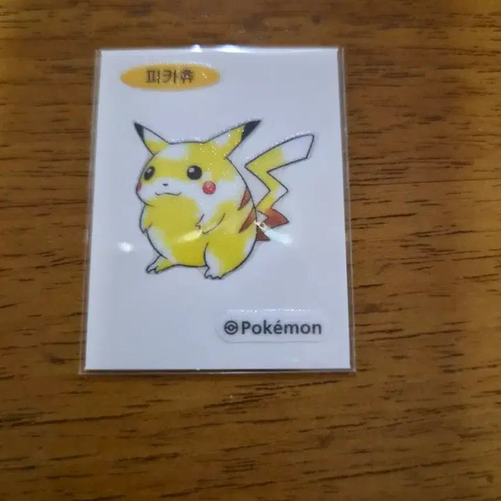 [BUNJANG] Pokemon Artwork Pikachu Sticker / 포켓몬 아트워크 피카츄 띠부씰