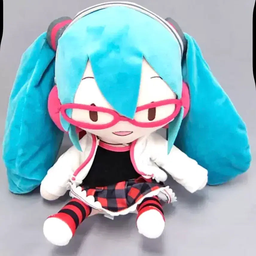 [SOLD OUT] 고전 하츠네 미쿠 안경 누이 인형