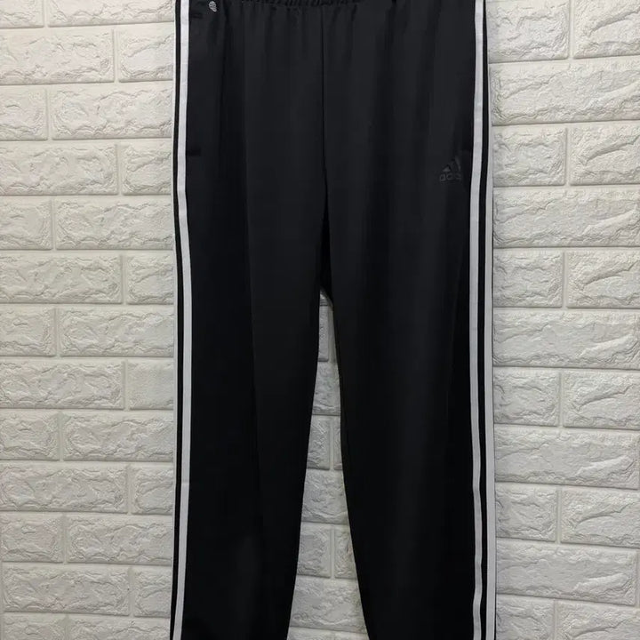 [SOLD OUT] 아디다스 조거팬츠 M