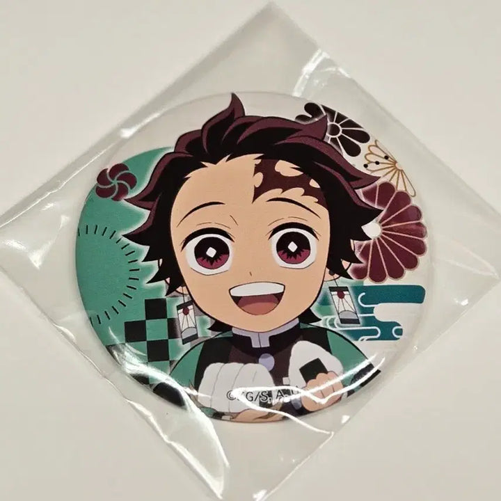 [BUNJANG] Demon Slayer Tanjiro Twinkle Steps Series Can Badge / 귀멸의 칼날 트윙클 가도 걷기 시리즈 캔뱃지 탄지로