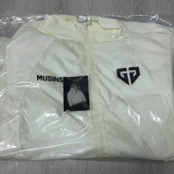 [BUNJANG] Gen.G 2026 2nd Jersey (Size M) / 무신사 젠지 2026 2nd 유니폼 M