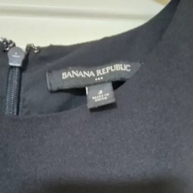 [BUNJANG] Banana Republic Black Long Dress with Slit Detail / 바나나리퍼블릭 원피스
